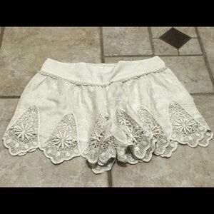 NWT American Eagle White Lace Skort